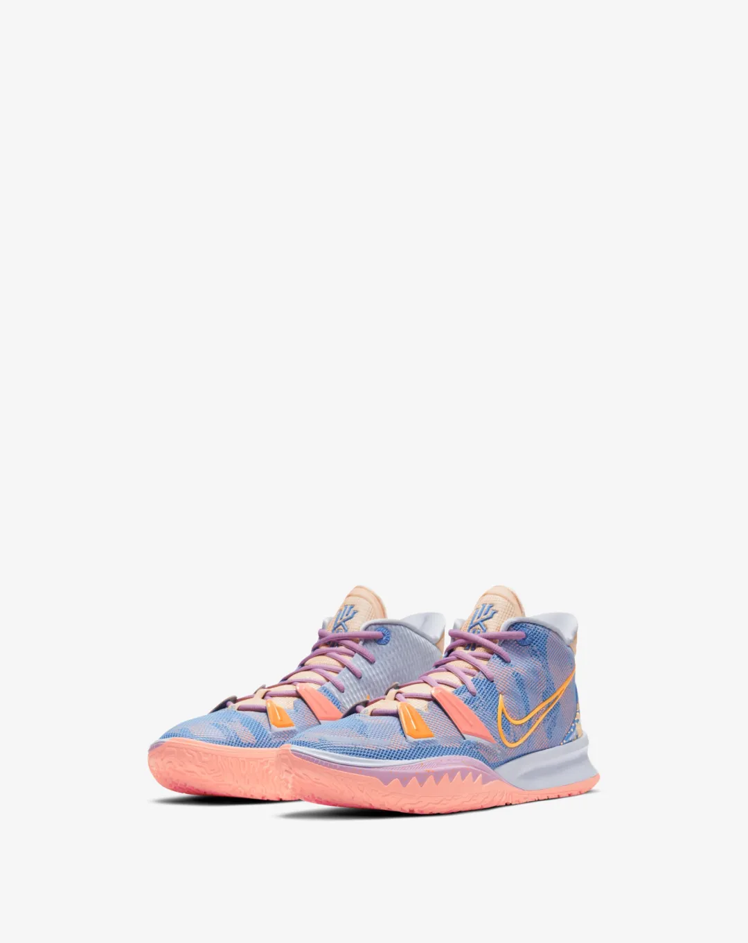 Nike Kyrie 7 "Pre-Heat Expressions" Basketball Shoe Comfort Heel