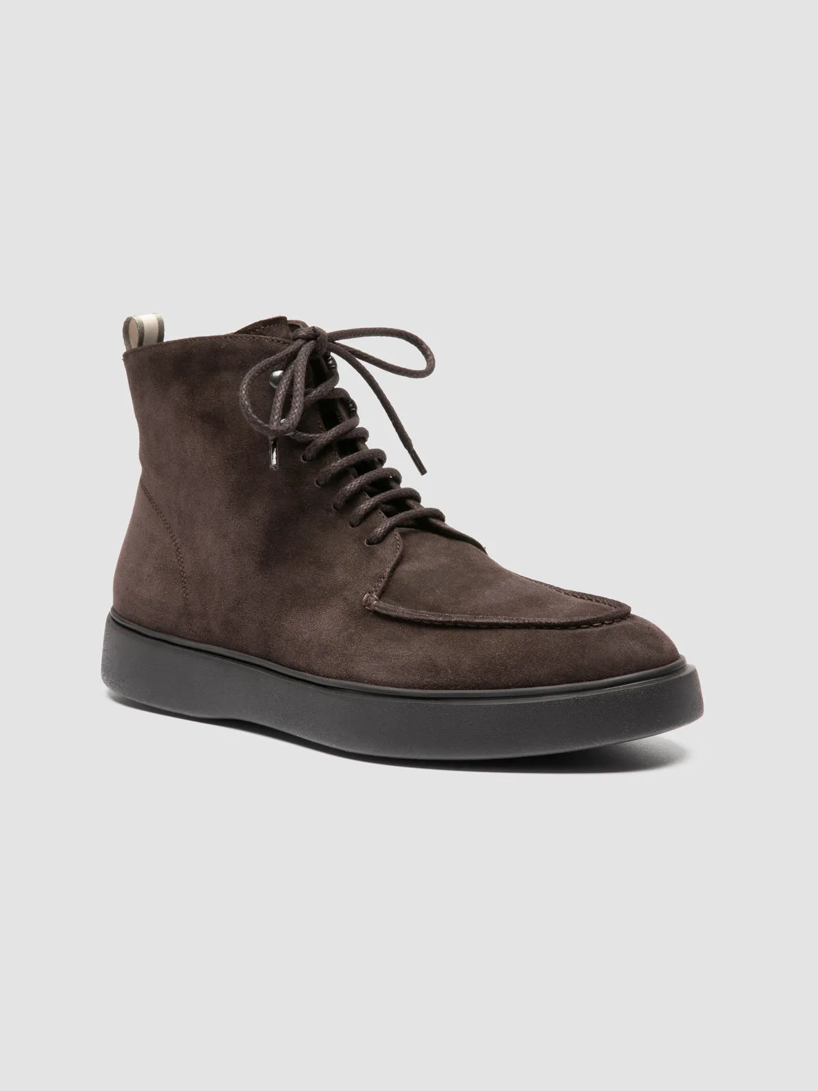 FRAME 004 - Brown Suede Lace-up Boots Urban breathability Bold Color Scheme