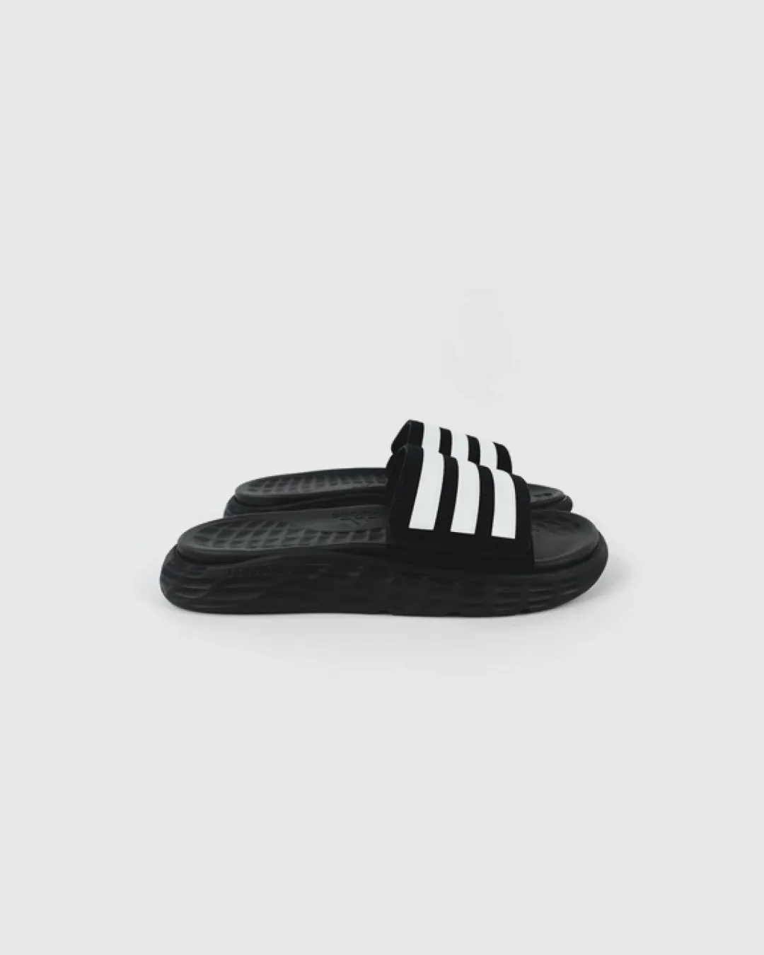 Adidas Duramo SL 'Black' Slides dry - weather shoes