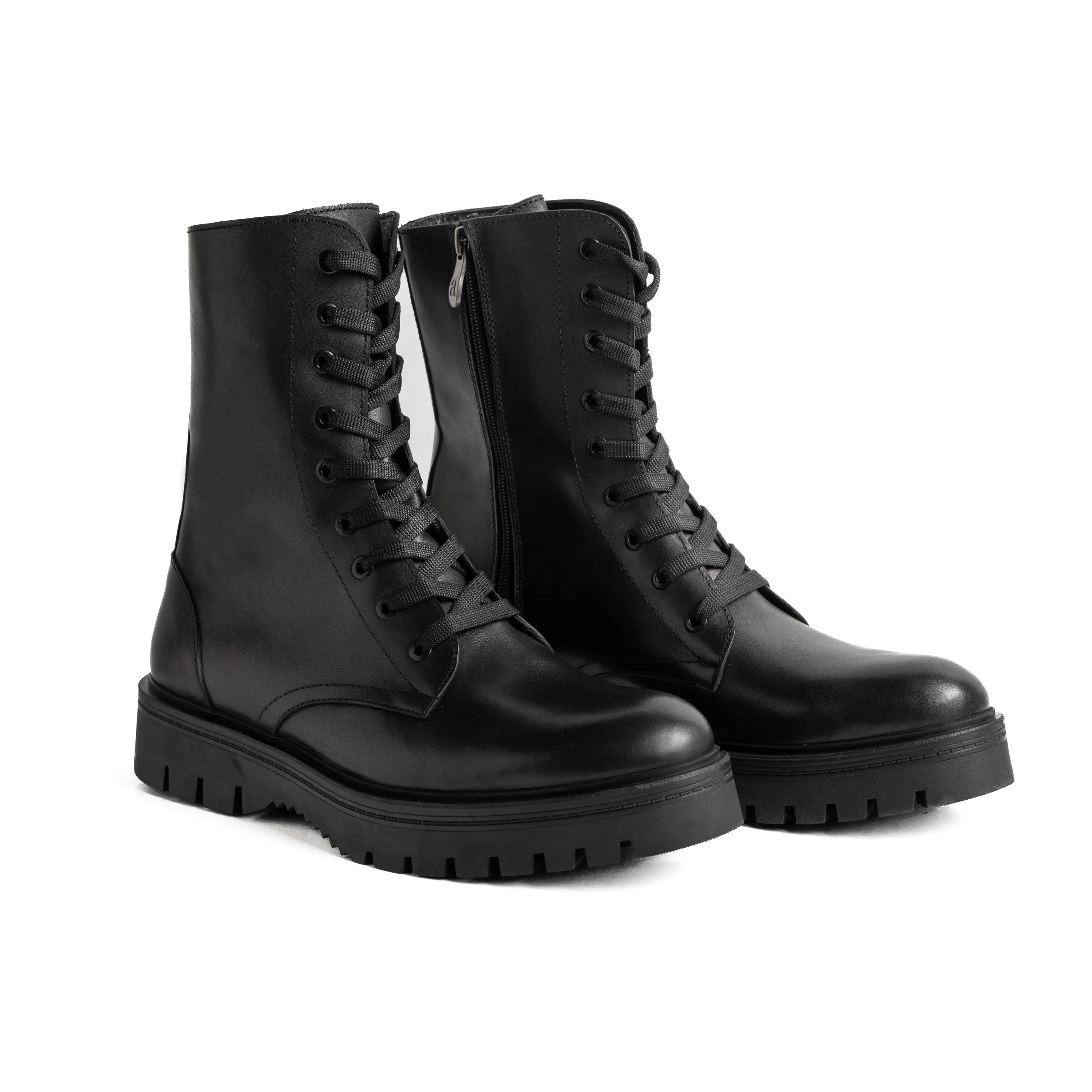 Tam's Combat Boots performance - optimized shoes