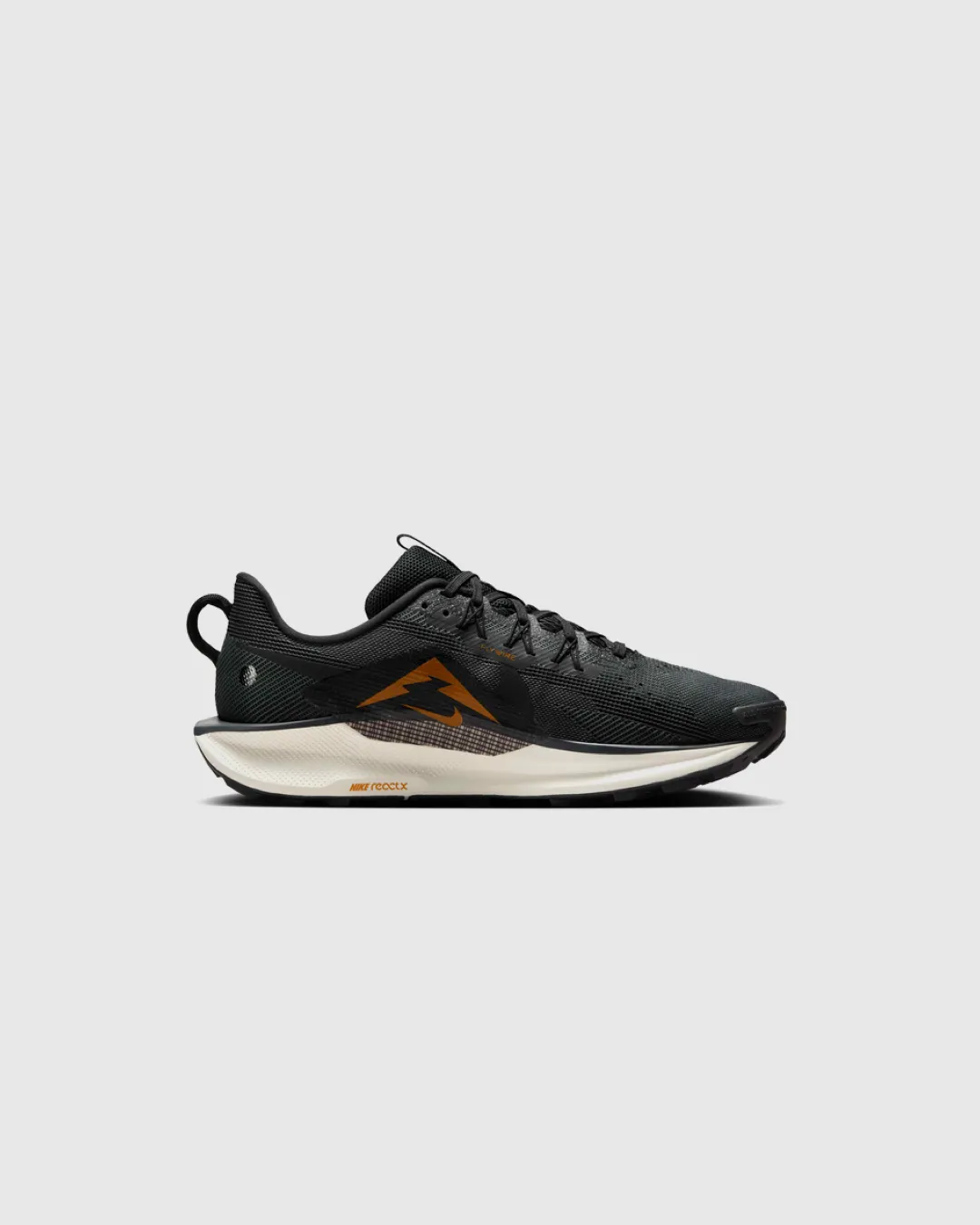 Nike React Pegasus Trail 5 Black Monarch Pale Ivory Off Noir Sneakers cold - weather running shoes reflective - details -