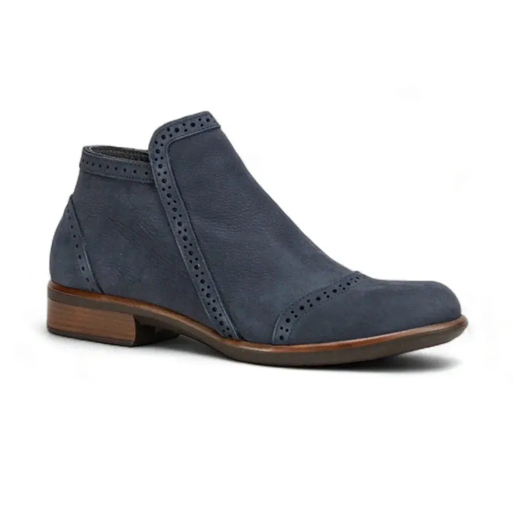 Sculpted durability Adjustable Fit Nefasi Bootie (26065)
