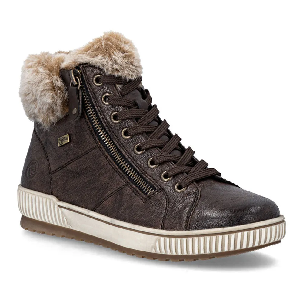 Reinforced toe D0780