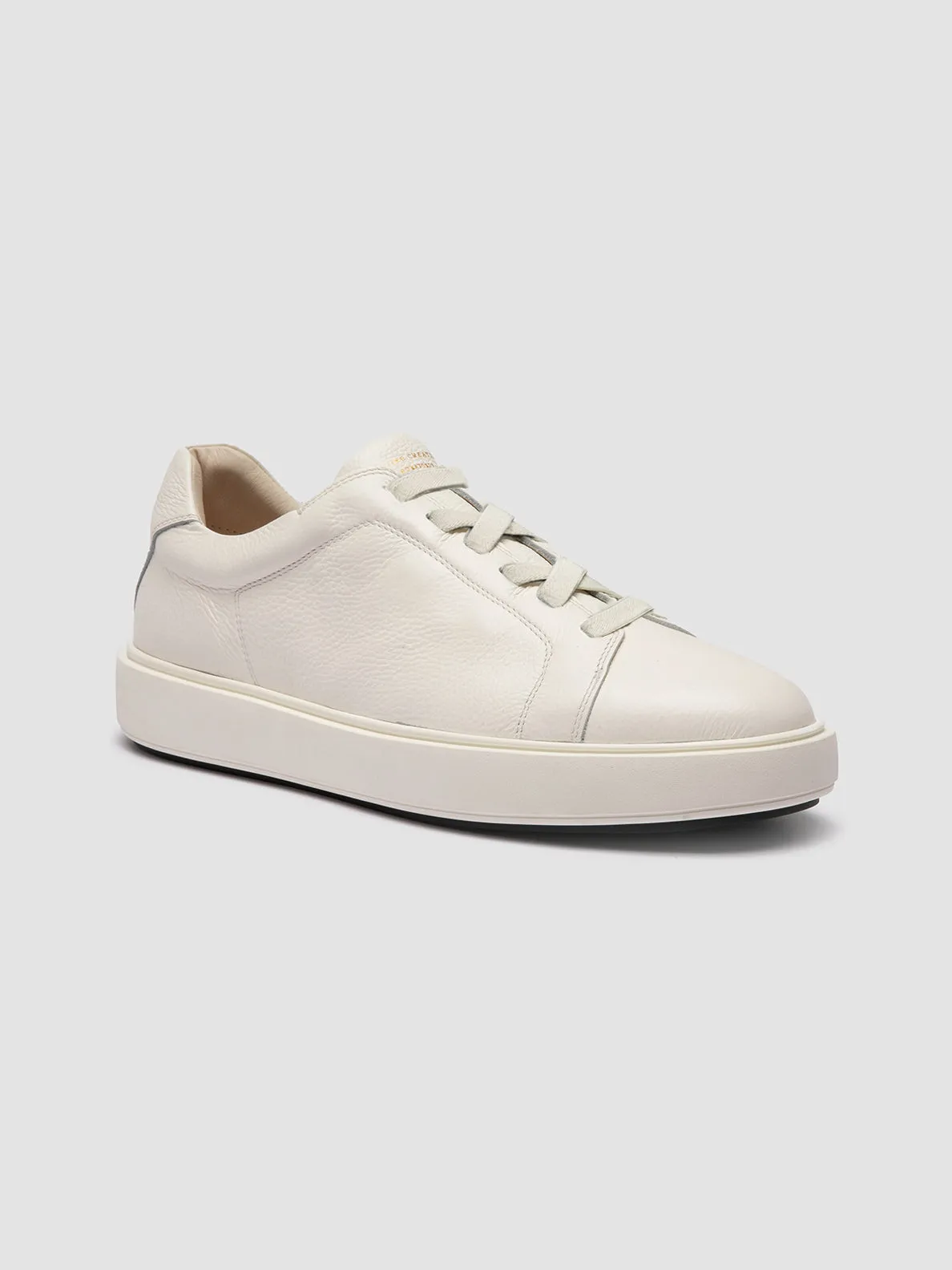 slip-resistant Tailored Design SLOUCH 001 - White Leather Low Top Sneakers