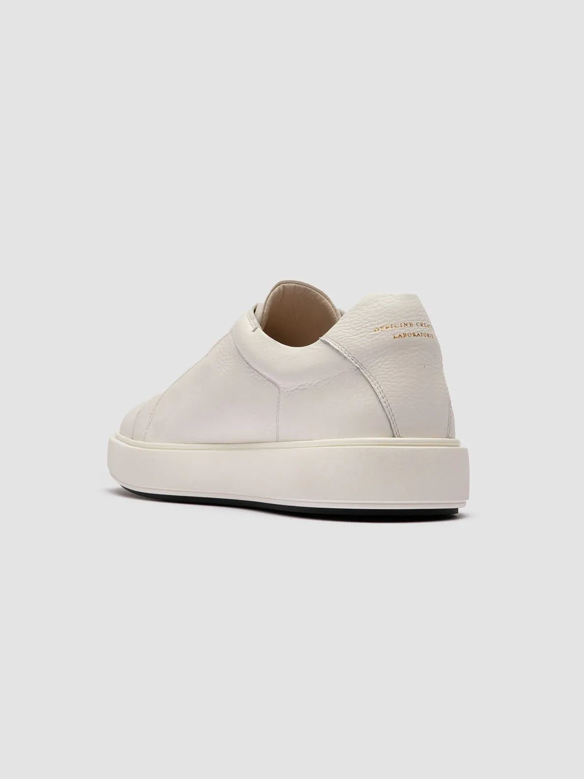 Stretchy Material Urban Gear SLOUCH 001 - White Leather Low Top Sneakers