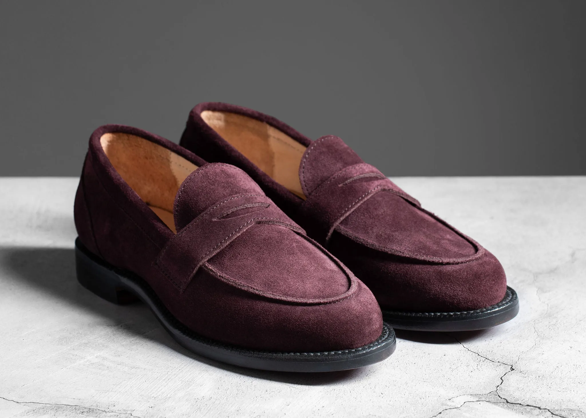 Comfortable Design Clara Penny Loafer Berry Suede