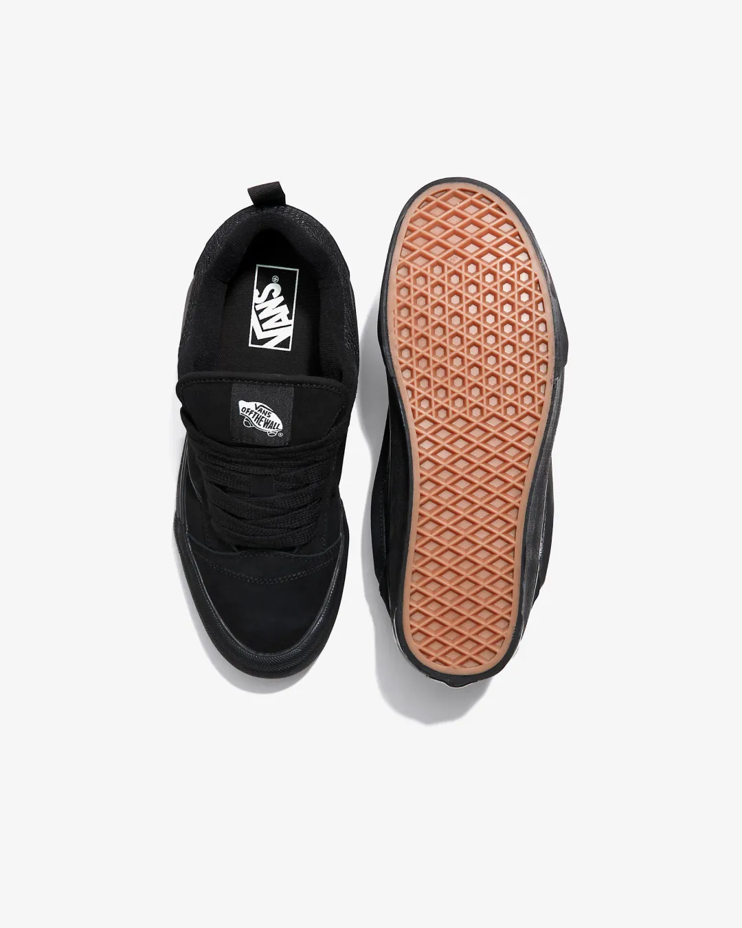 Vans Knu Skool ??Total Black/Gum Sneakers coordination shoes rocky terrain