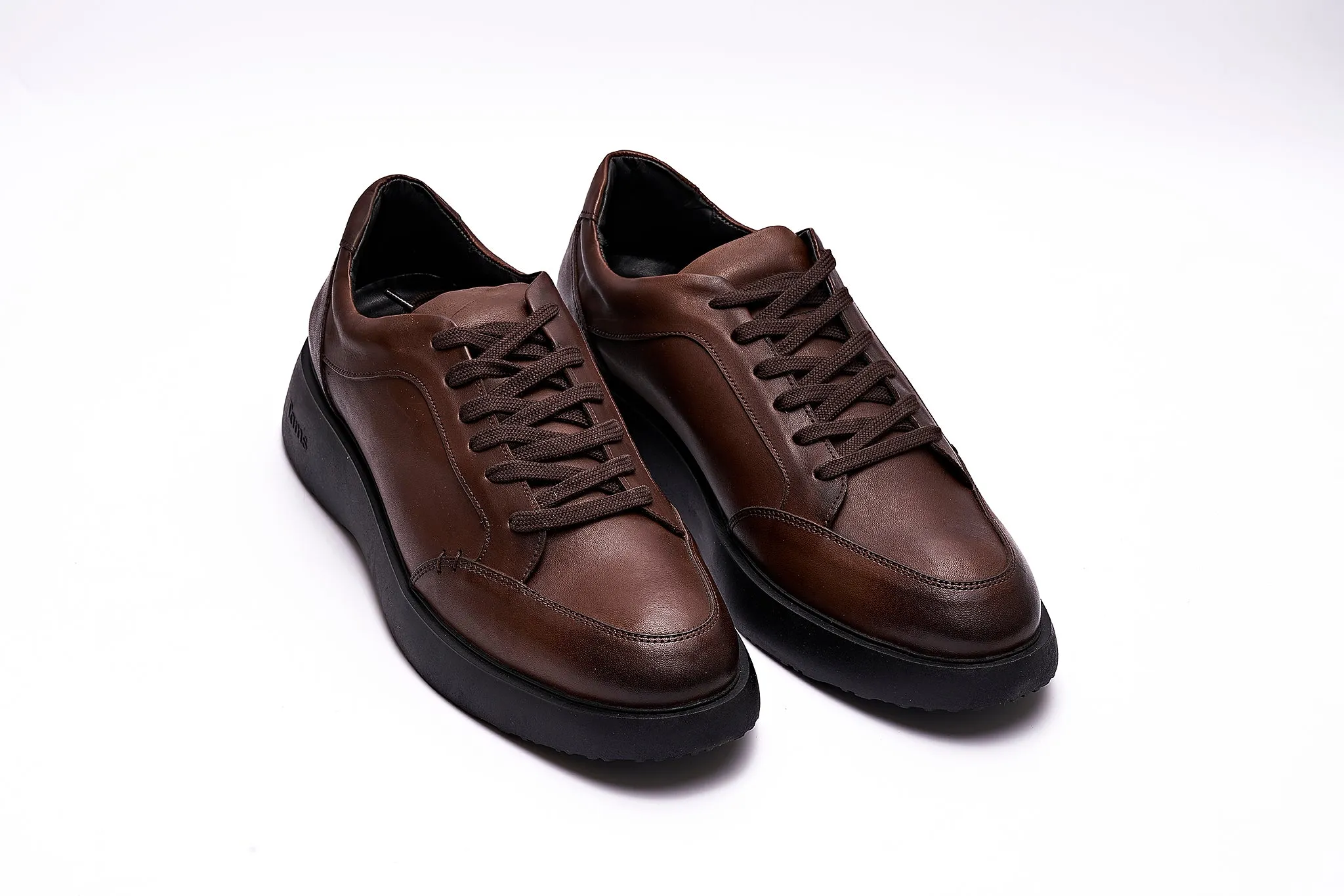 Tam's Chunky Sneakers stackable shoes