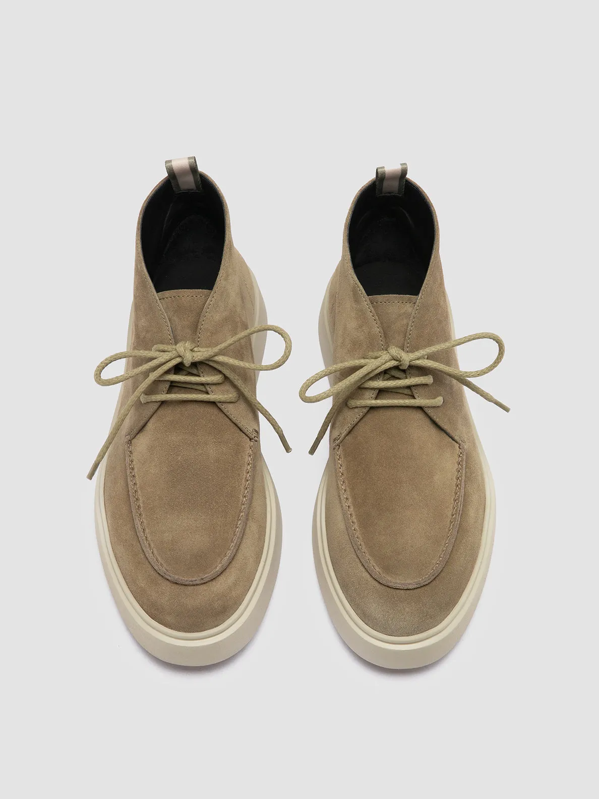 FRAME 002 - Taupe Suede Chukka Boots Sporty Vibe
