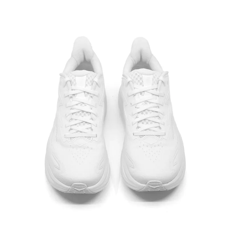 All-around traction CLIFTON 10