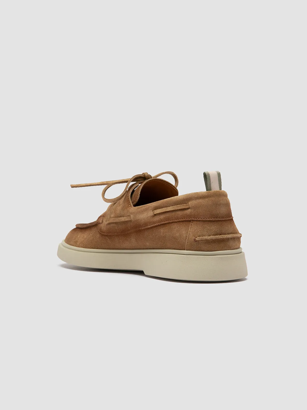 BONES 013 - Camel Suede Boat Shoes Smart cushioning Chic stability