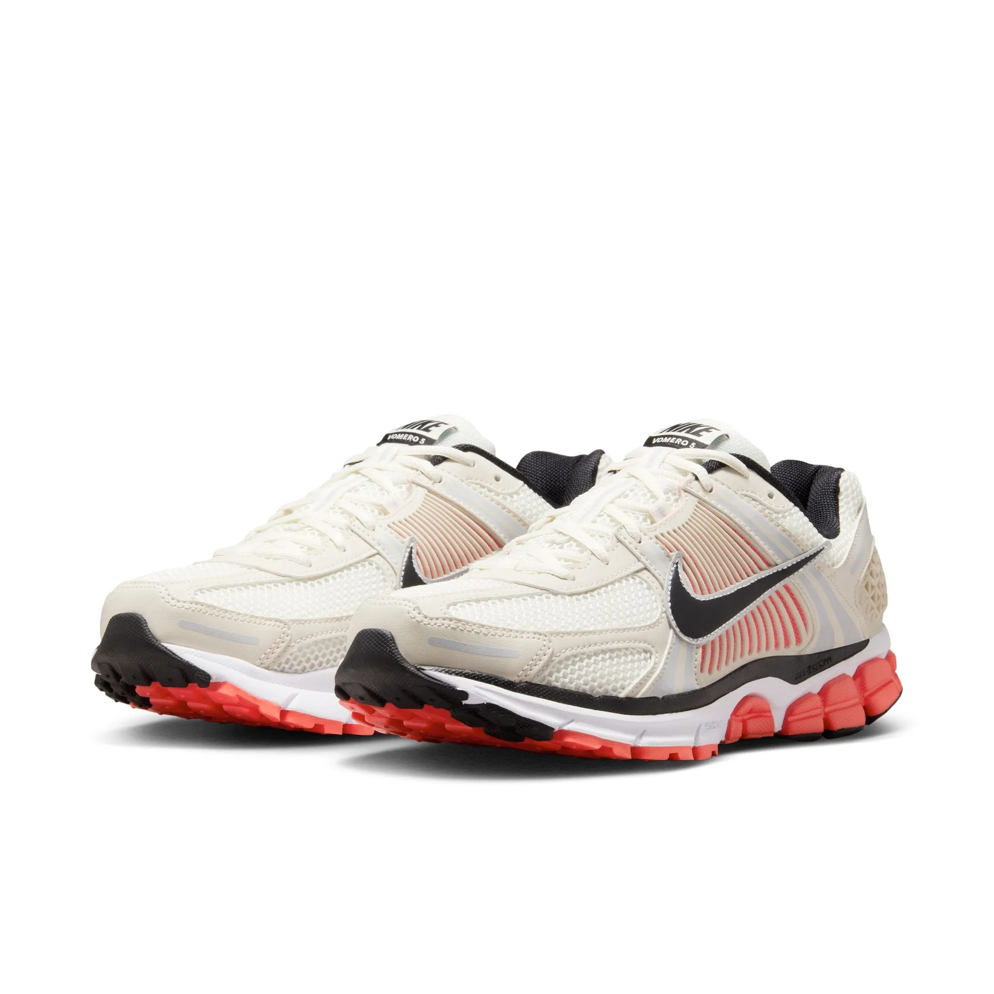 daily commuters Mountain NIKE ZOOM VOMERO 5