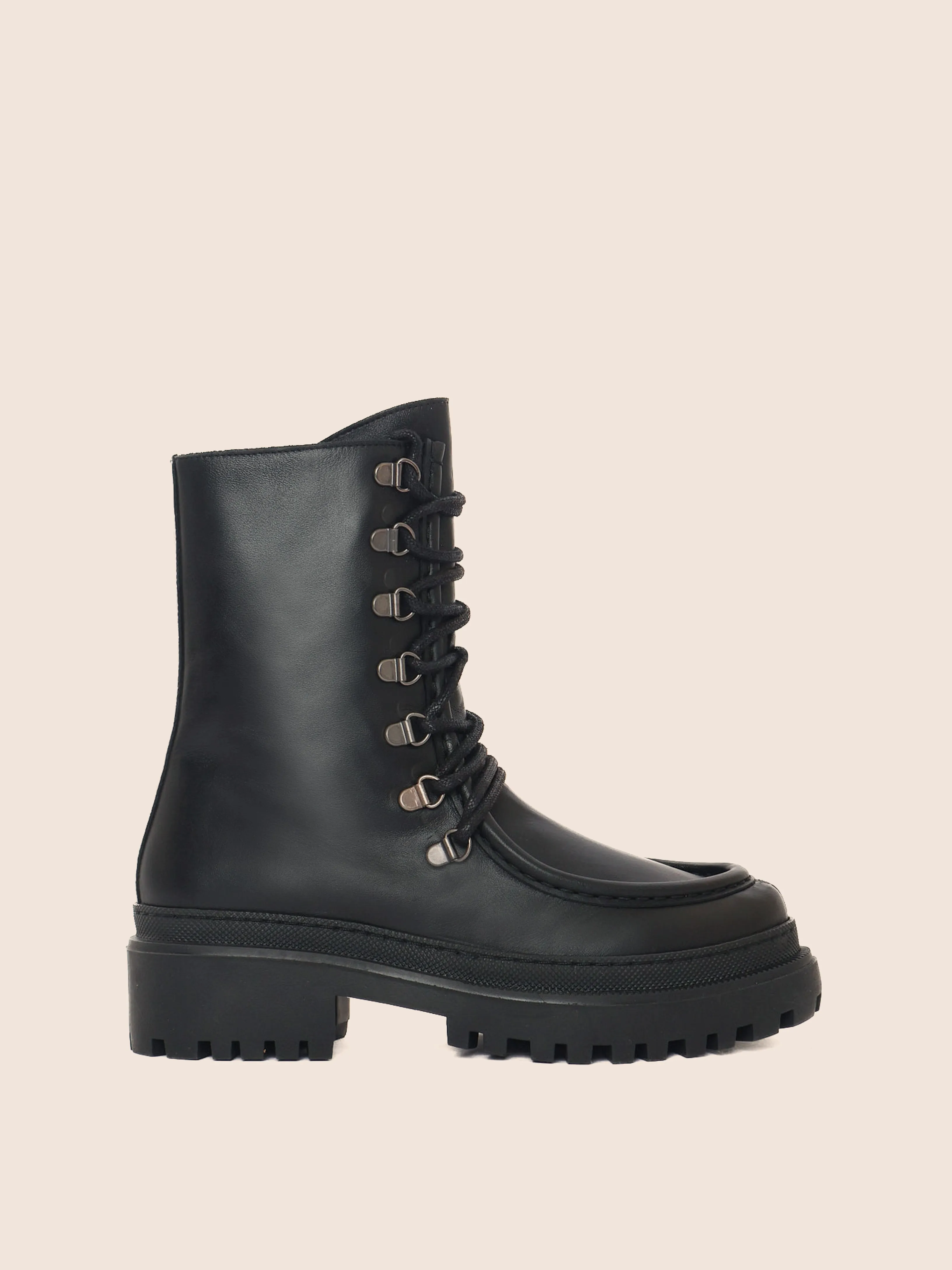 Water Wall Lorena Black Unlined Boot