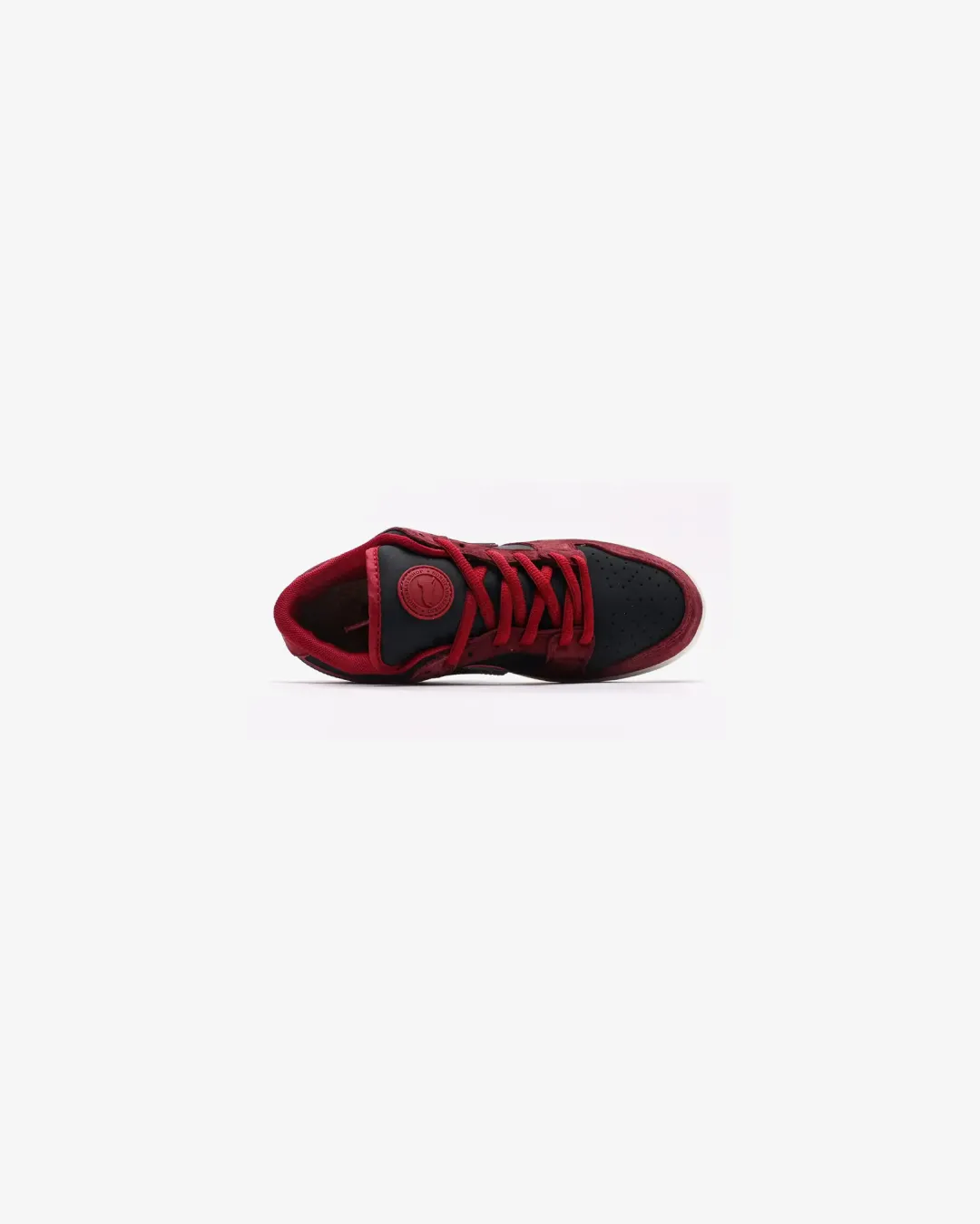 short - distance shoes Riot Skate Shop x Nike SB Dunk Low Pro "Mahogany" Sneakers