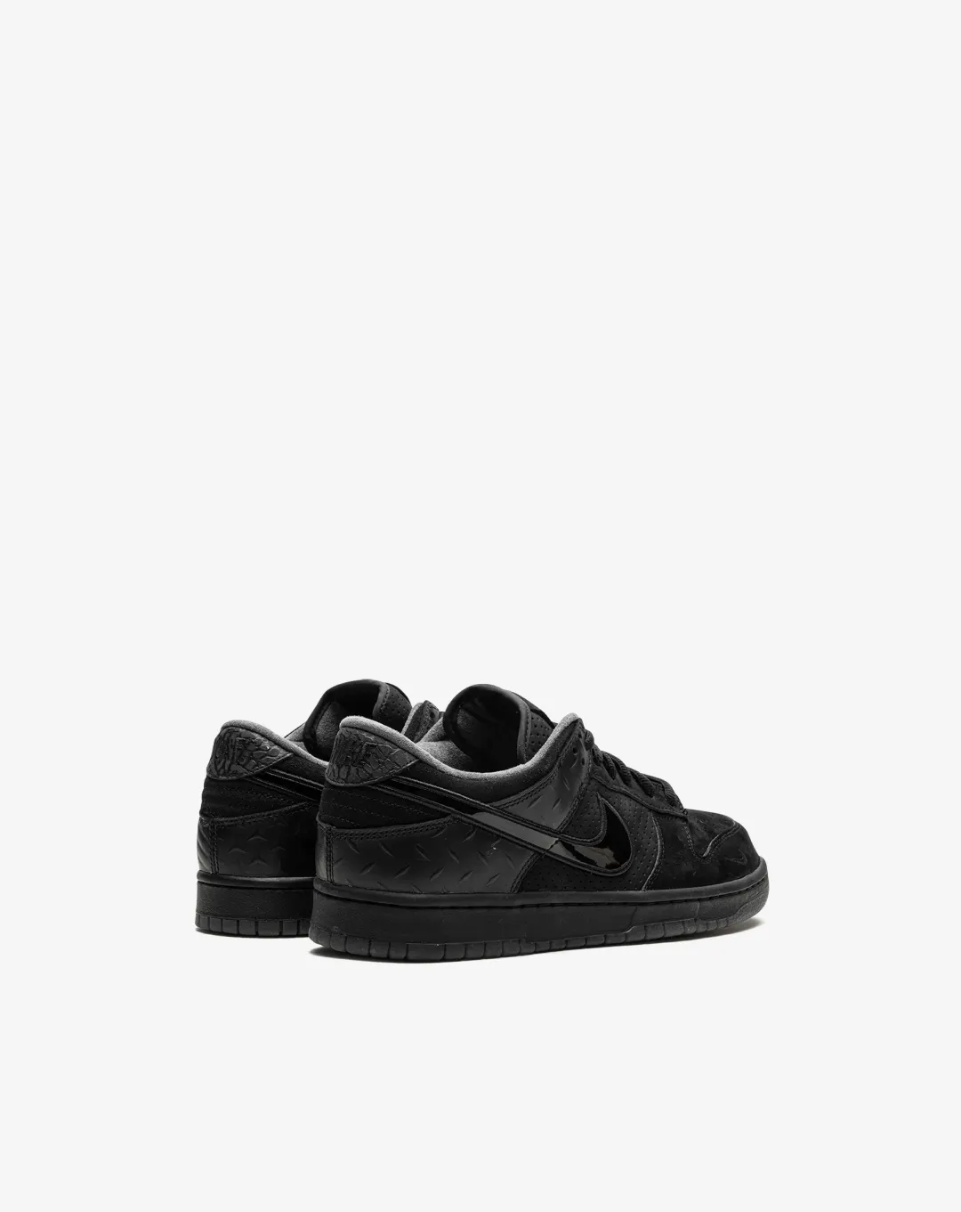 race - day shoe preparedness Nike x Division Street Dunk Low "What The Duck Alternate" Sneakers