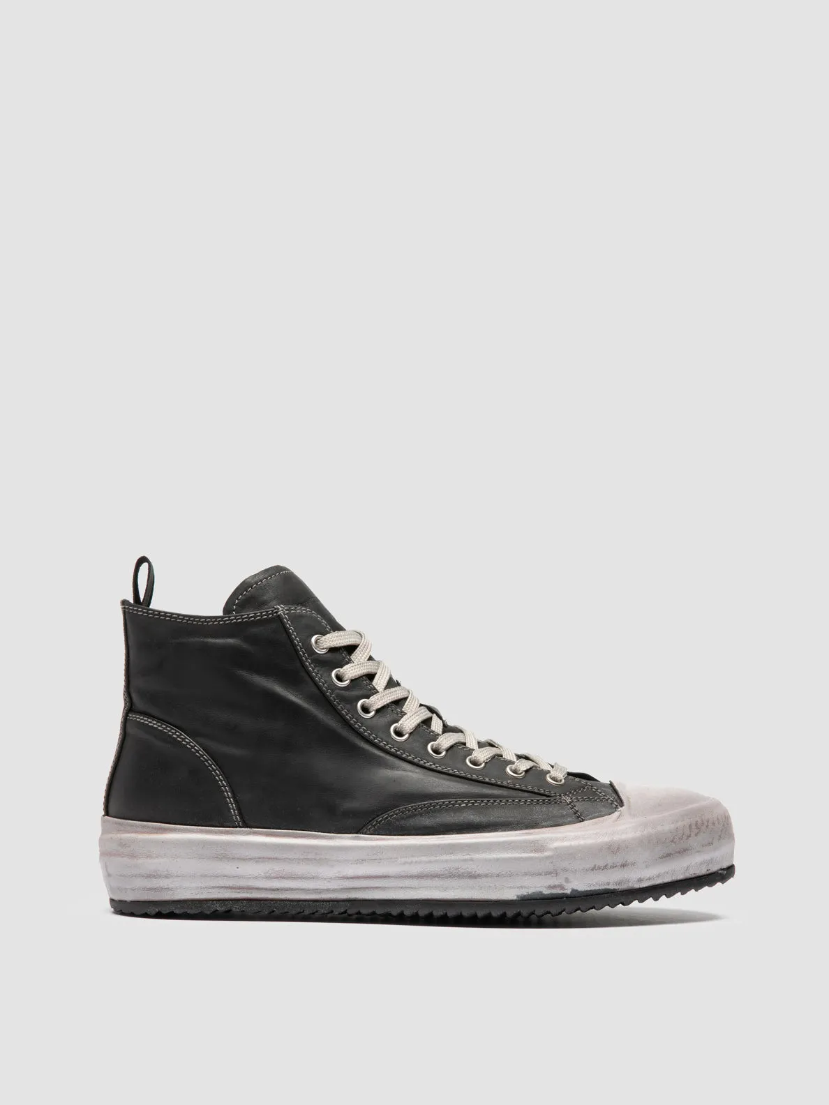 Ultimate Stability Endurance Run MES DD 002 - Black Leather Sneakers
