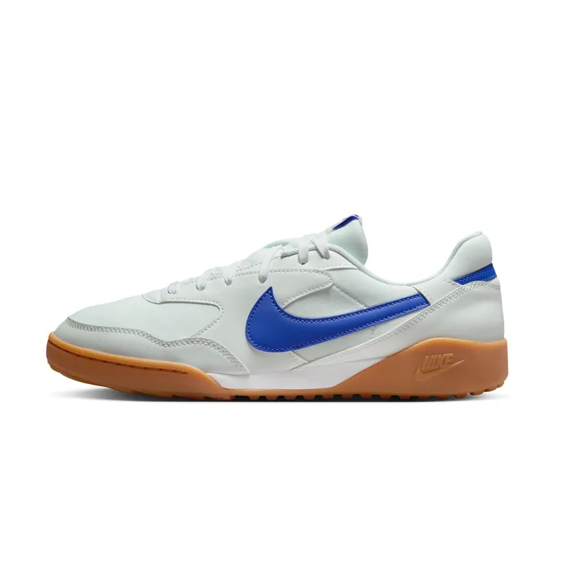 high - cut NIKE TERRA MANTA