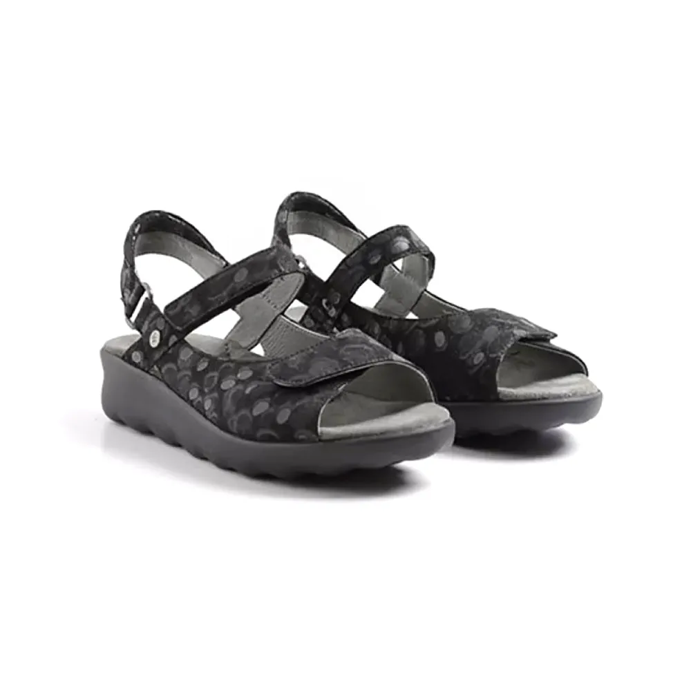 Pichu Sandal - 12-000 Black Circles Modern Feel