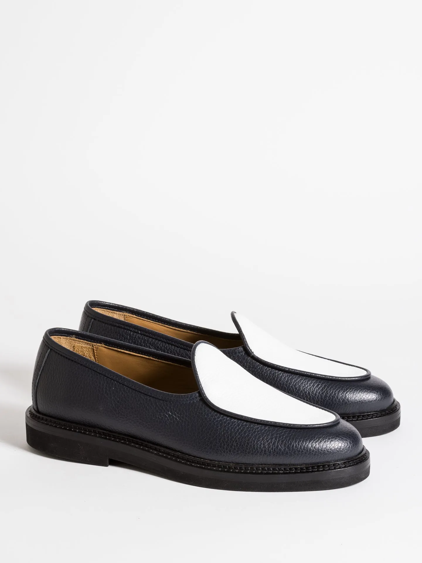 Easy Step LEX GRAINED NAVY AND WHITE