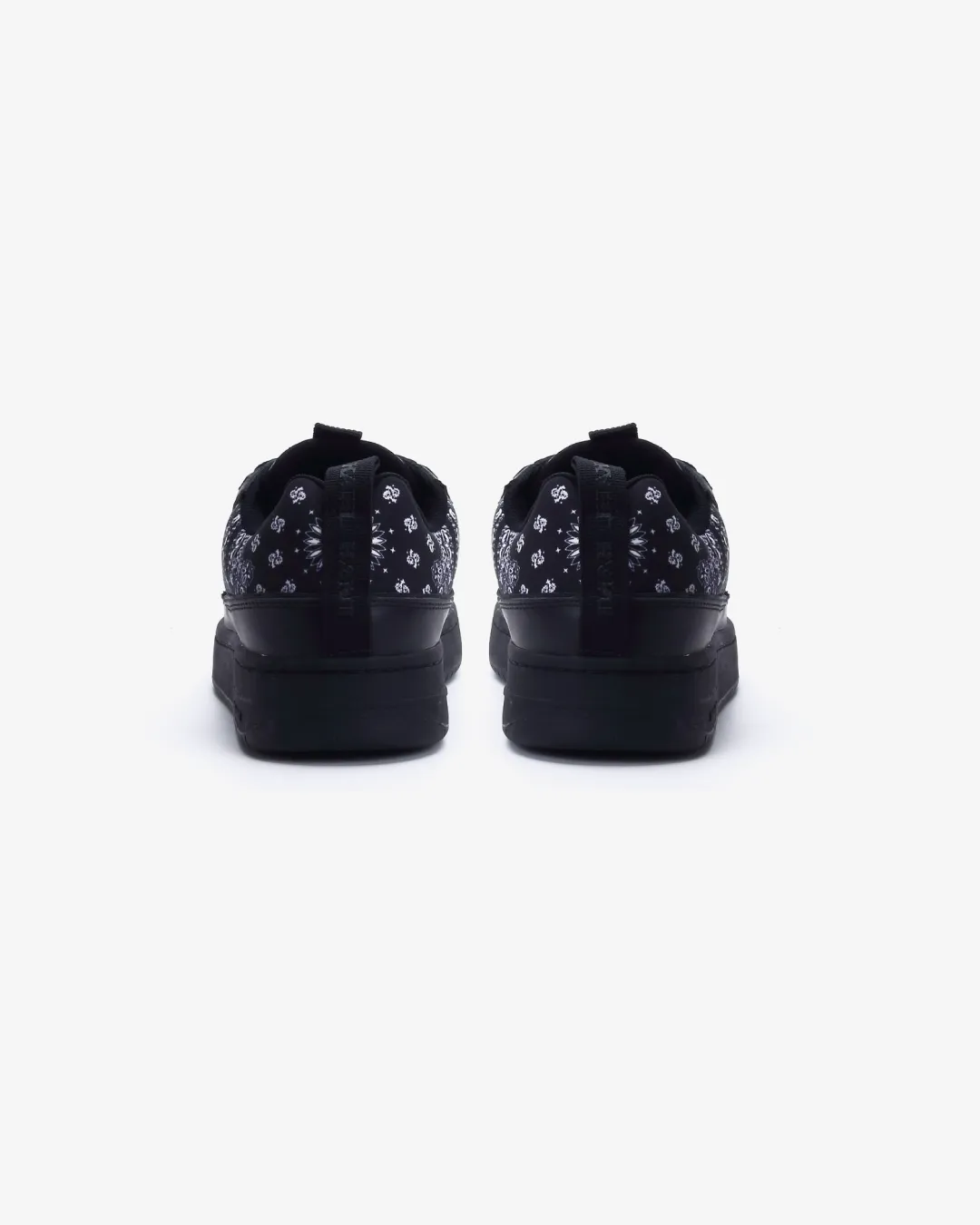 Karl Kani Lace Up Shoe in Black Sneakers Expandable