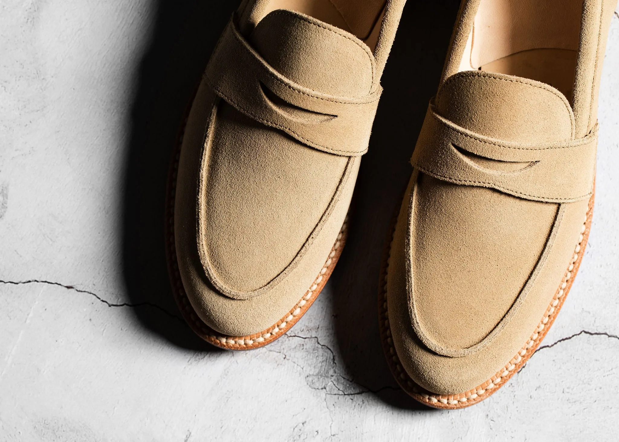 Clara Penny Loafer Tan Suede Power Walk Travel Outfit