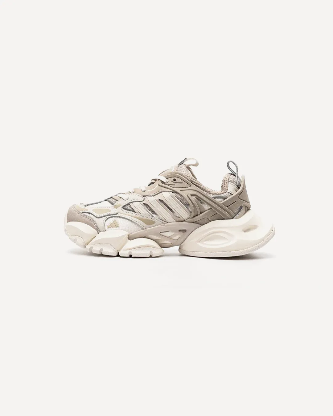 Adidas Vento XLG Sneakers self - confidence indoor track running gear
