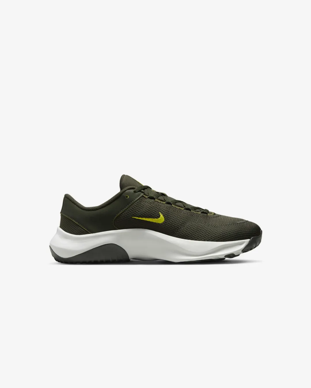 running on concrete shoes Heel support cup Nike Legend Essential 3 Next Nature Sneakers