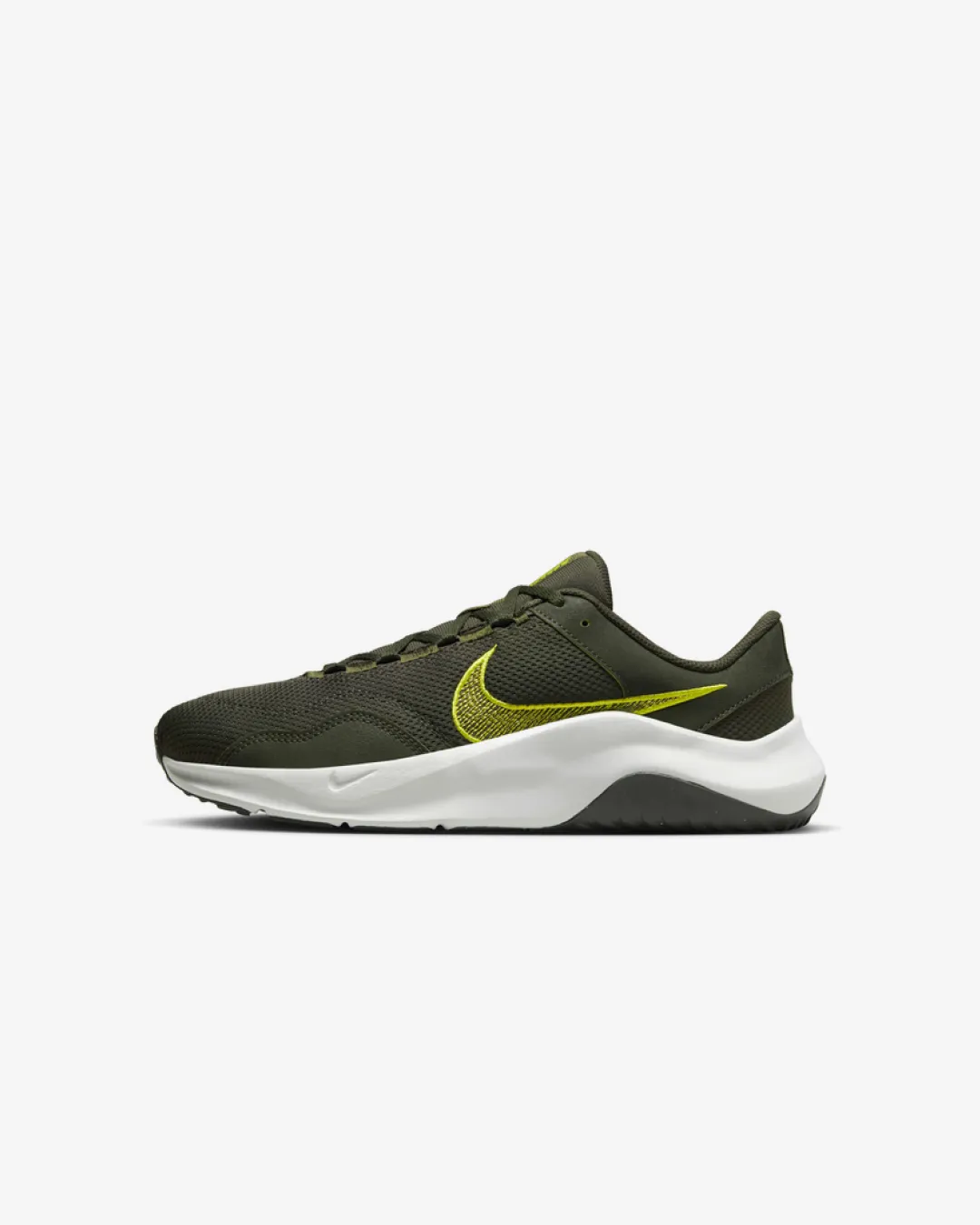 Nike Legend Essential 3 Next Nature Sneakers Shock - absorbing midsole non - branded