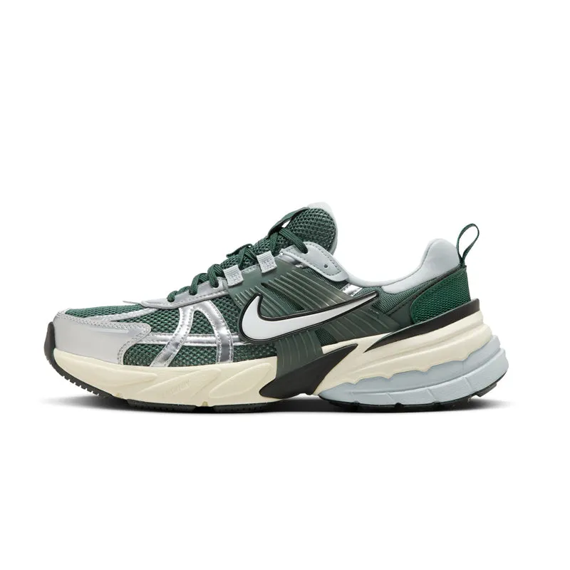 Statement Piece Cool Kids NIKE V2K RUN