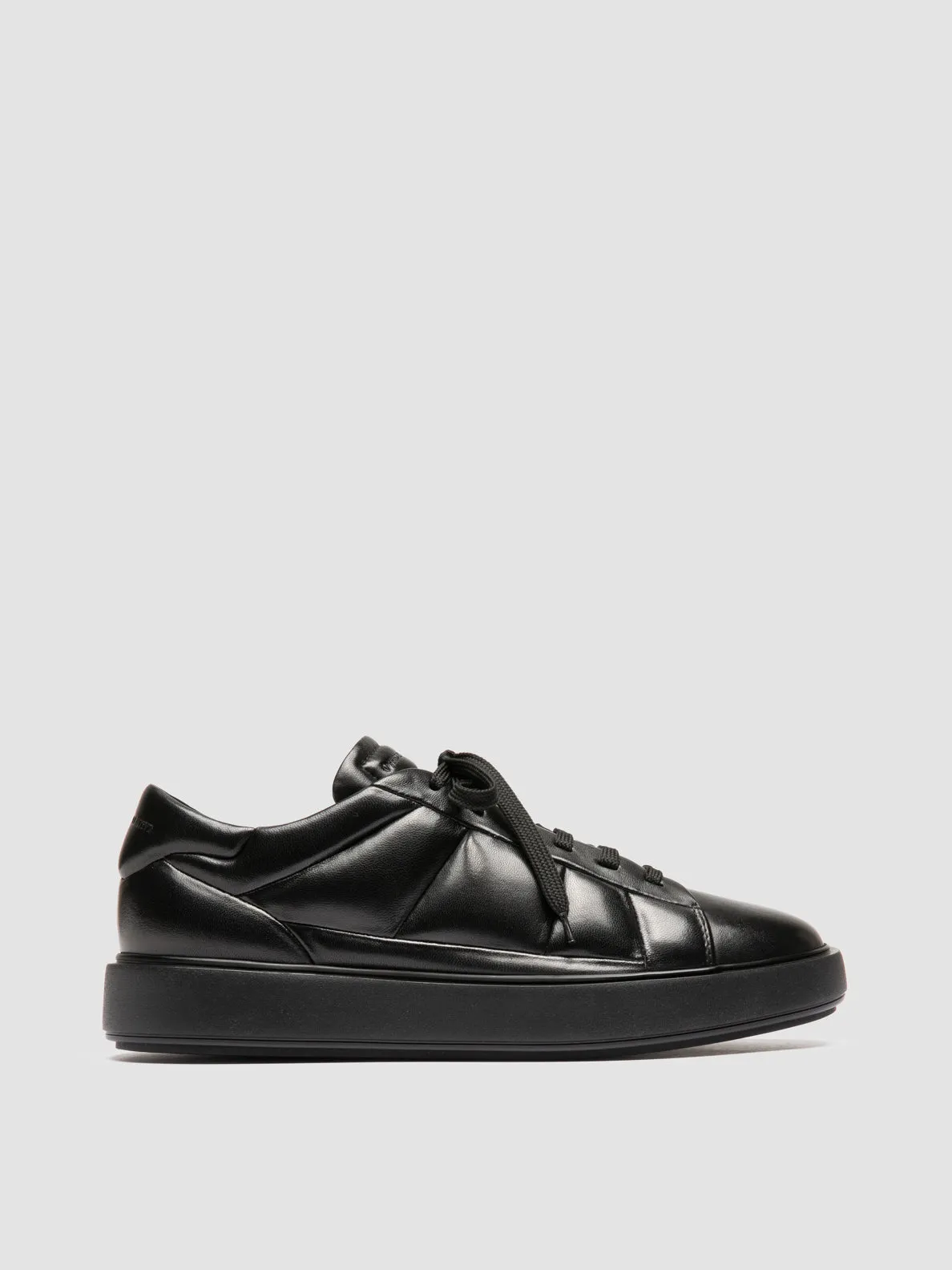 Quick Walk LEISURE 003 - Black Leather Sneakers
