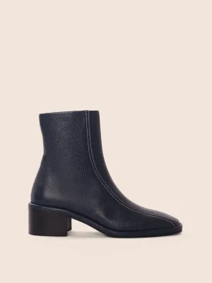 Urban Footwear Sevilla Navy Boot
