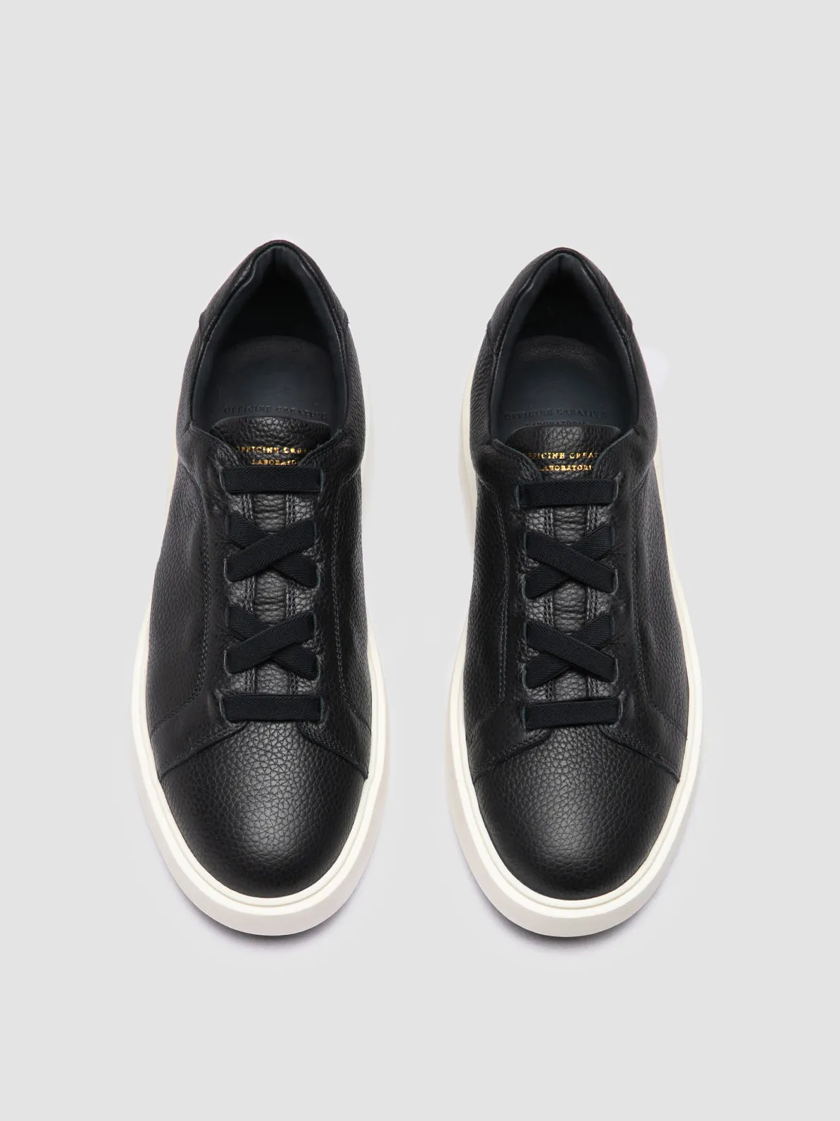 Lightweight Feel Road Running SLOUCH 001 - Blue Leather Low Top Sneakers