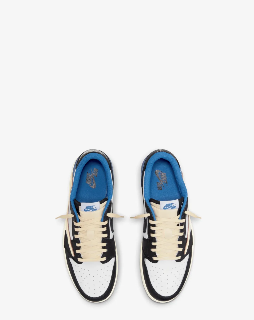 habit Air Jordan 1 Low Travis Scott "Fragment"