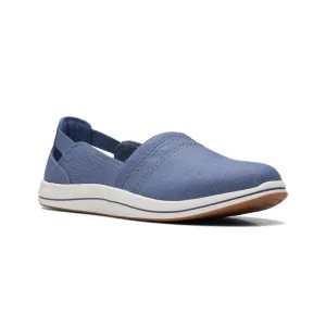 Move Bold Silent Walk Clarks Women's Breeze Step II