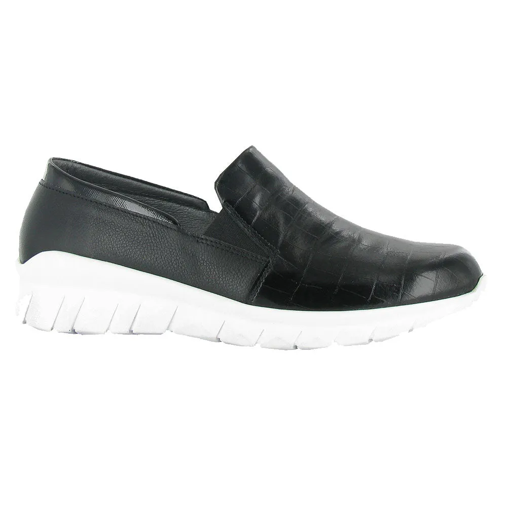 Tough Build Titan Slip On Sneaker (18018)