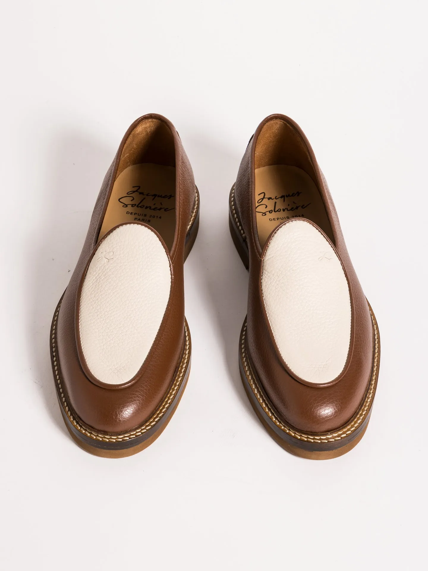 Capsule Wardrobe Light Walk LEX GRAINED BROWN AND CREAM