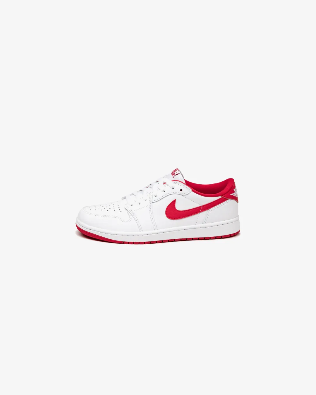 Nike Air Jordan 1 Low OG 'White/red' Sneakers Foot Ease