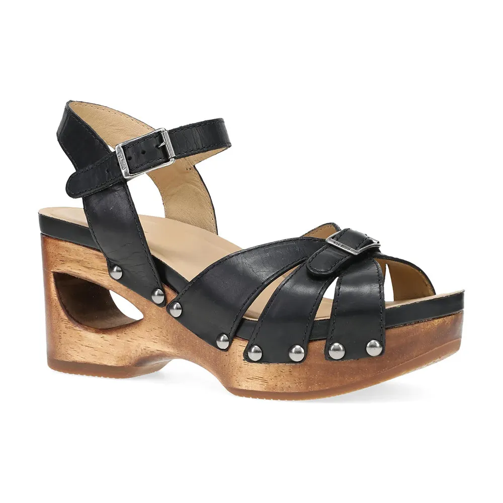 Dynamic Comfort Iconic wear Alanna