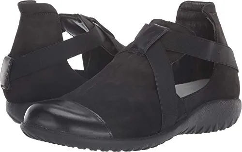 Refined Ease Foot Motion Rakua Cutout Bootie (11150)