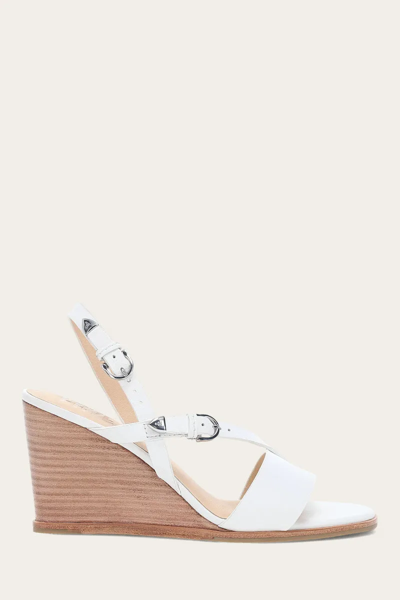 Rachel Buckle Sandal Family Time Flexibility Feature