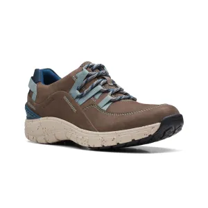 Shine Bright Daily Essential Clarks Women's Wave Range AP Shoe