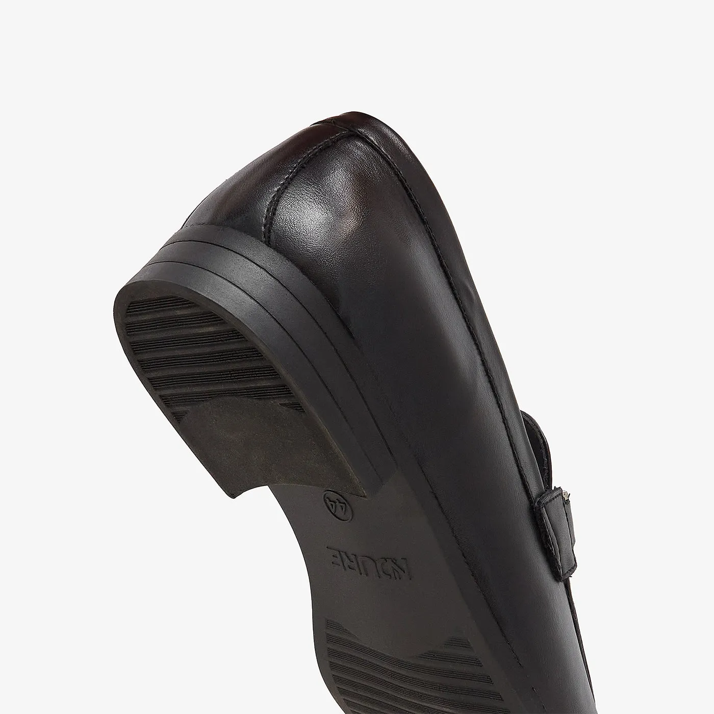 Men's Premium Formals Comfort Lined Subtle Detail