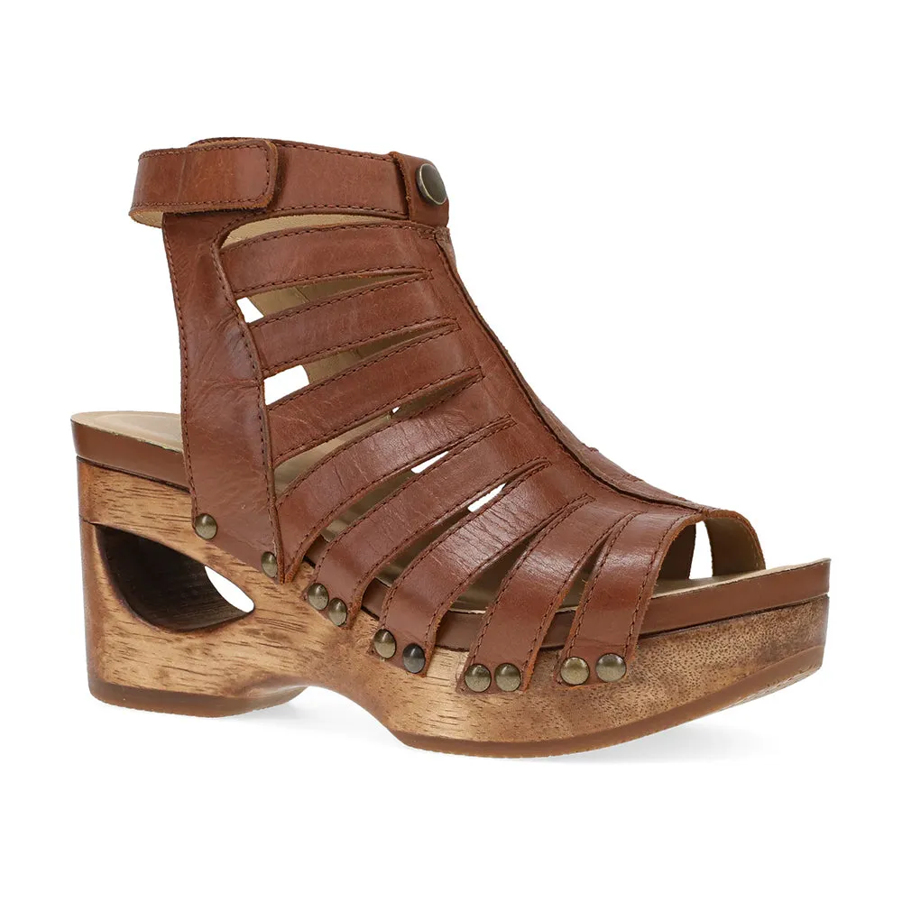 Adie Footwear Essential