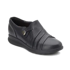 Clarks Women's Un Adorn Loop Race day