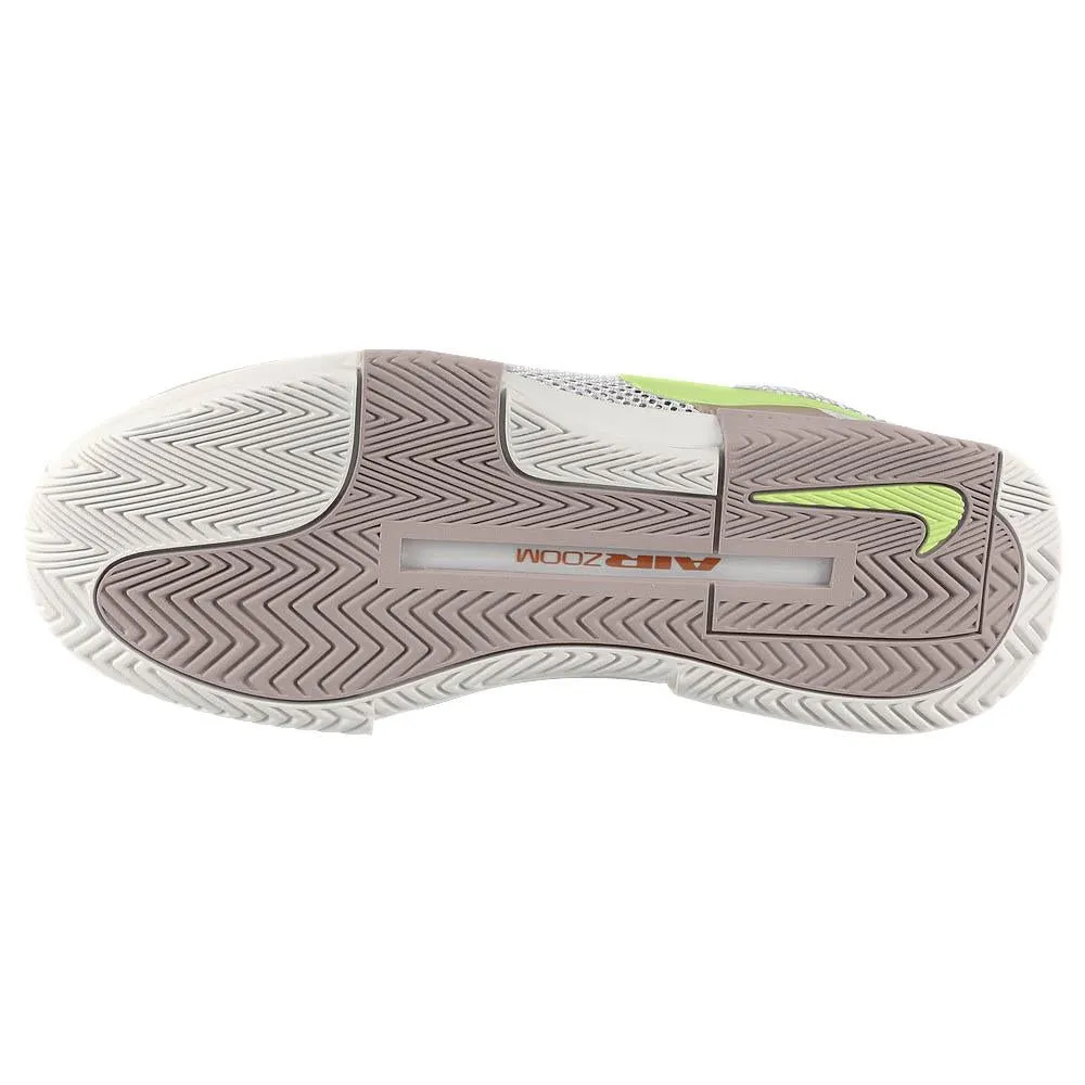 Foot Arch Nike Women's Air Zoom GP Challenge 1 - Premium - Phantom/Barely Volt