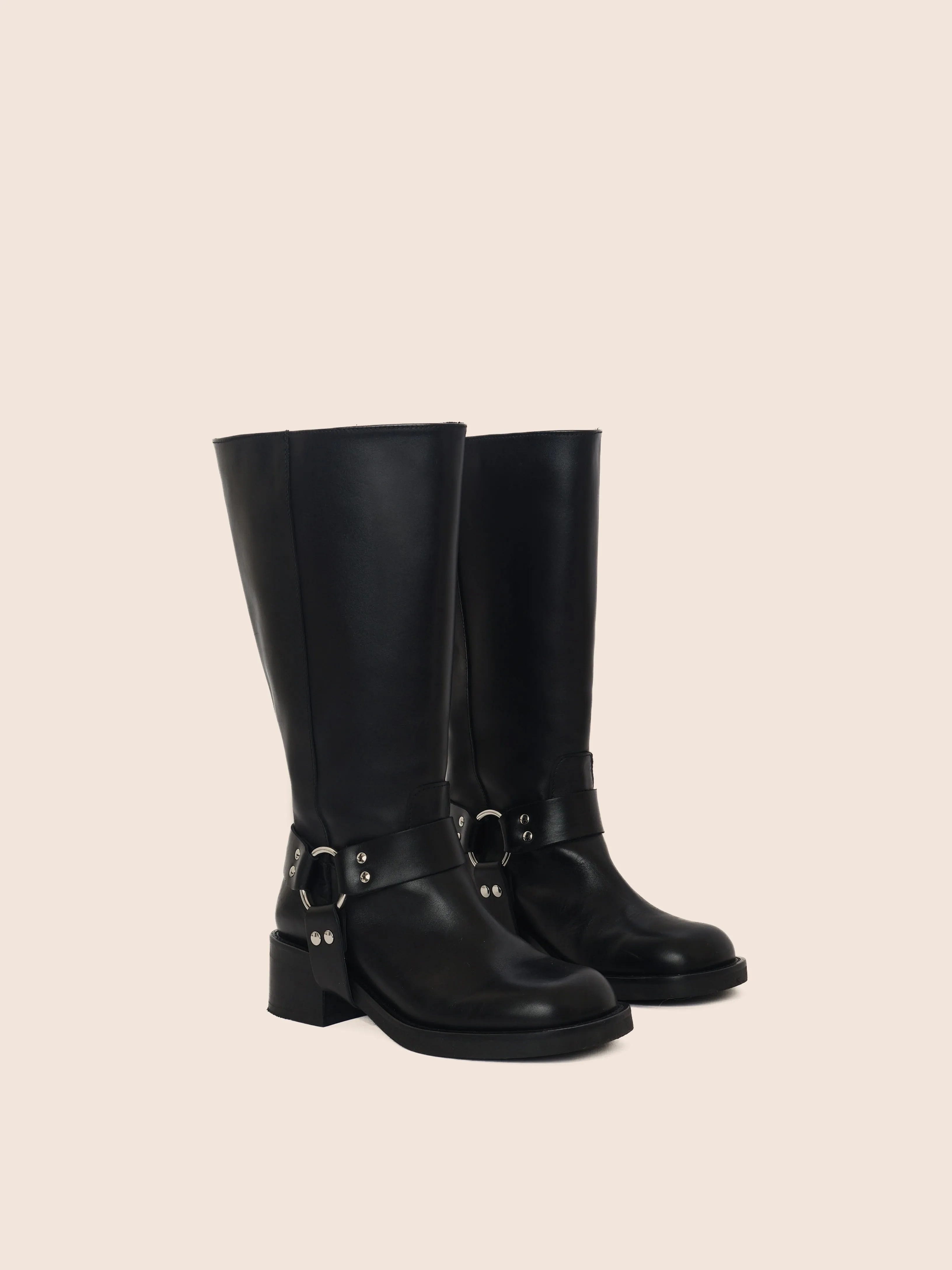 Lucca Wider Black Boot Well-fitted Soft Cushioning