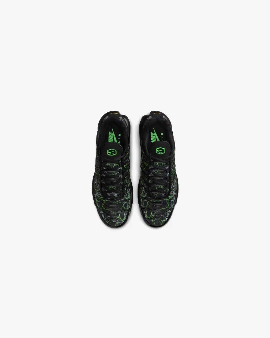 Nike Air Max Plus "Black/Green Strike" Sneakers Flexibility Desert Cool