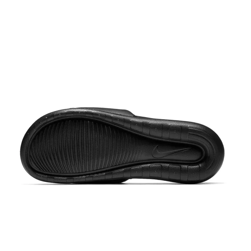 NIKE VICTORI ONE SLIDE Superior Performance