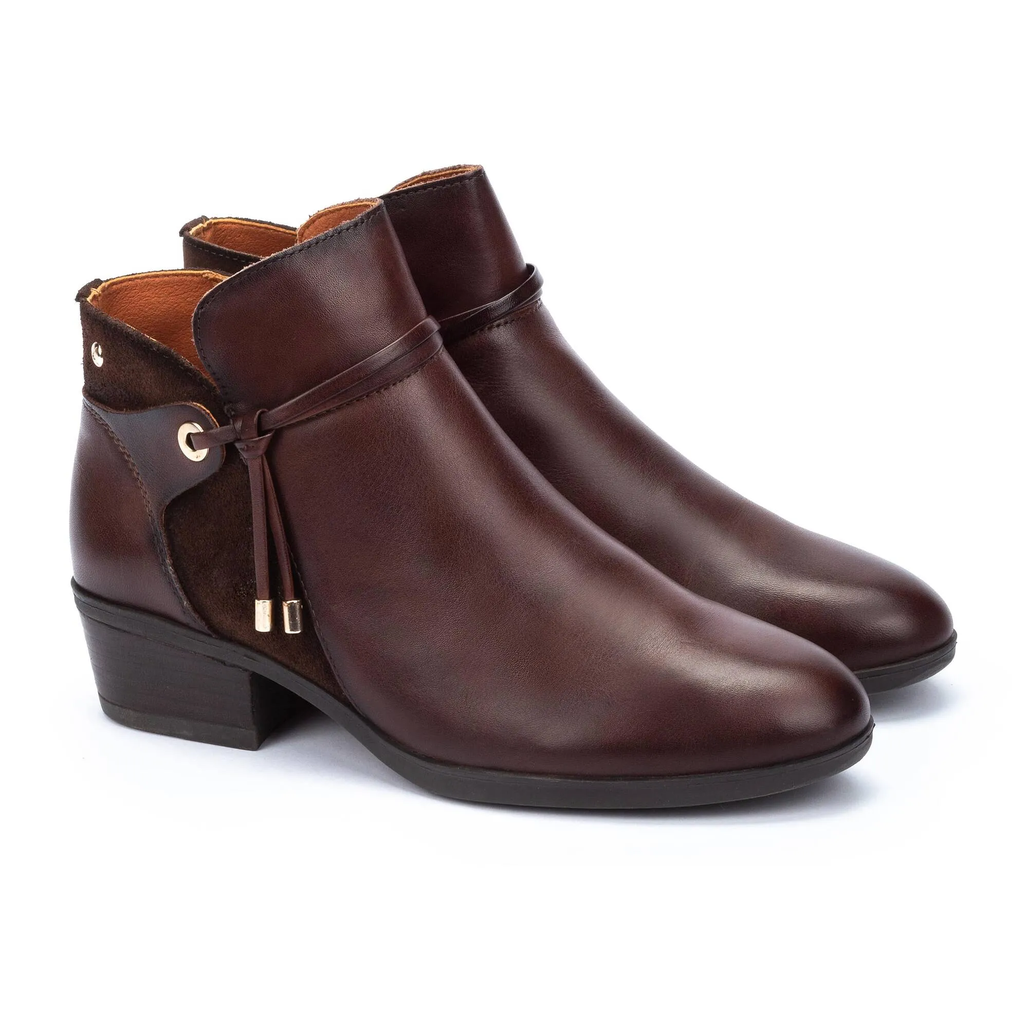 Clean Lines Light Weight Daroca Ankle Bootie W1U