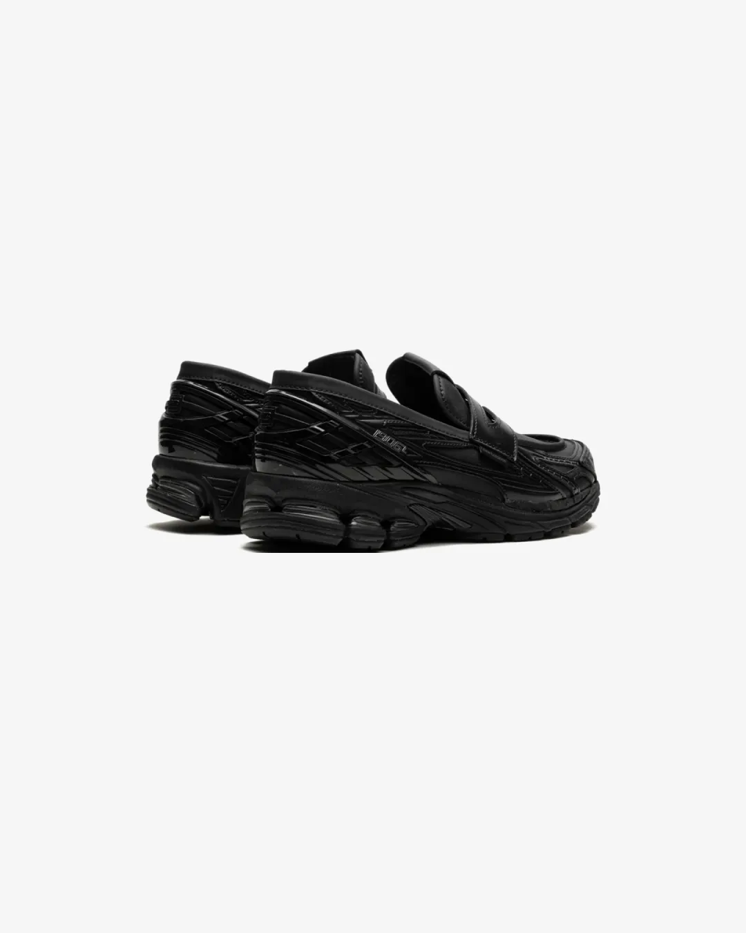 Comfortable Wear Junya Watanabe MAN x New Balance Black Sneakers